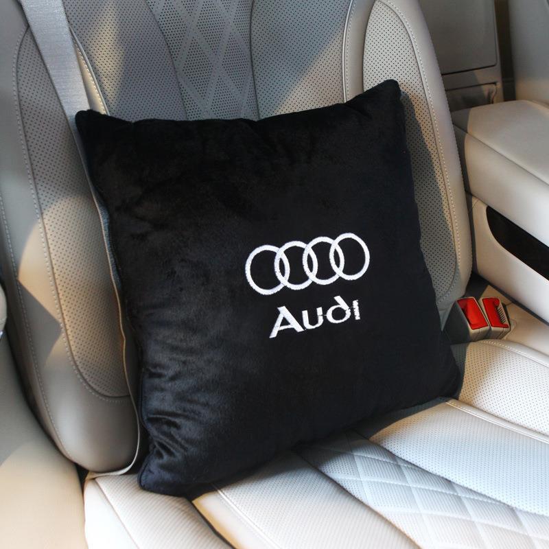 Car Pillow Quilt Dual-use